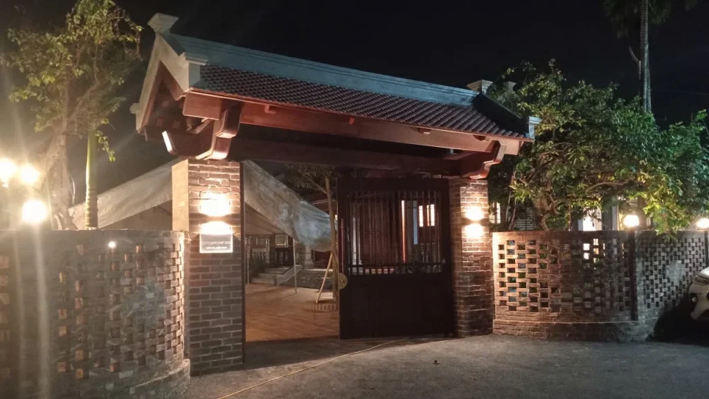 Chiếu sáng cổng và cảnh quan biệt thự tại Hải Phòng